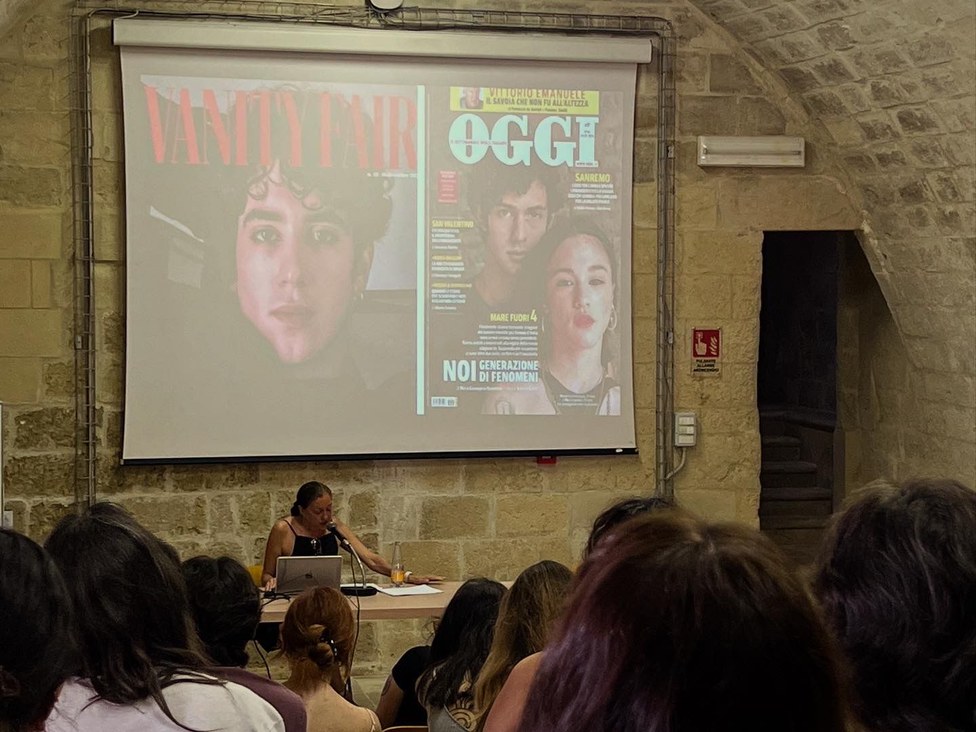 Lecture by Dana Renga